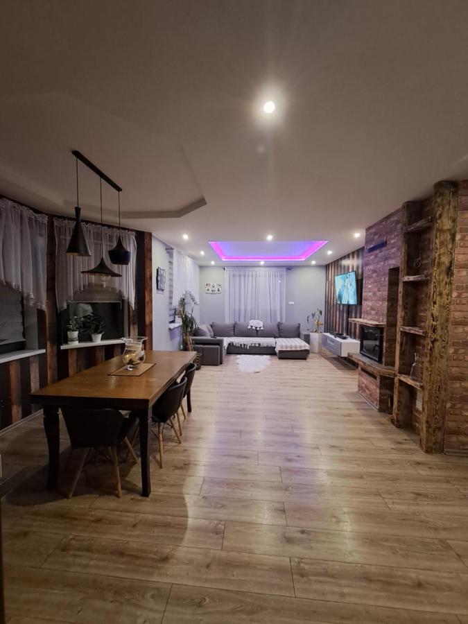 Nadmorski Dom Pod Lasem Villa Mieroszyno Luaran gambar